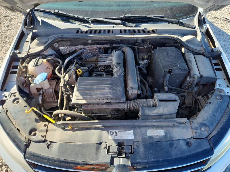 Снимка 11 от търг – 2017 VOLKSWAGEN JETTA с VIN 3VW2B7AJ9HM405153