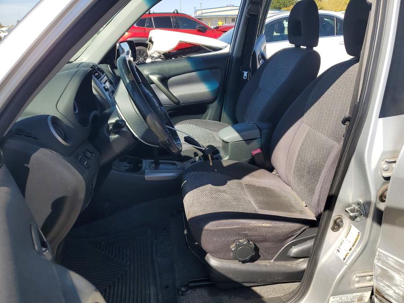 Photo 7 from auction – 2004 TOYOTA RAV4 with VIN JTEGD20V740012156