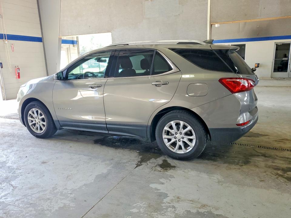 Photo 2 from auction – 2018 CHEVROLET EQUINOX with VIN 3GNAXJEV9JS539499