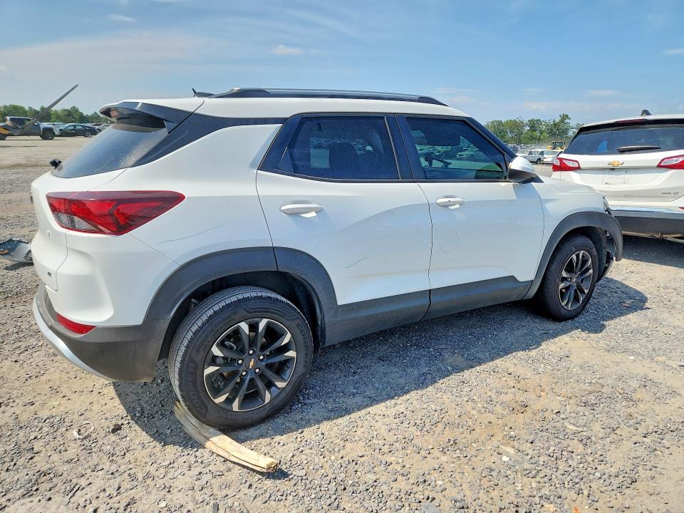 Photo 3 from auction – 2023 CHEVROLET TRAILBLAZER with VIN KL79MRSL1PB002293