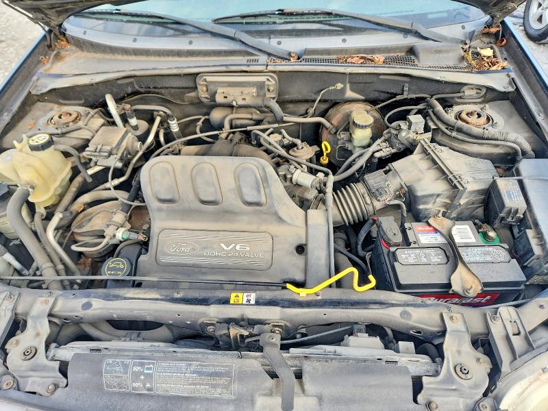 Photo 11 from auction – 2001 FORD ESCAPE with VIN 1FMYU03111KA98372