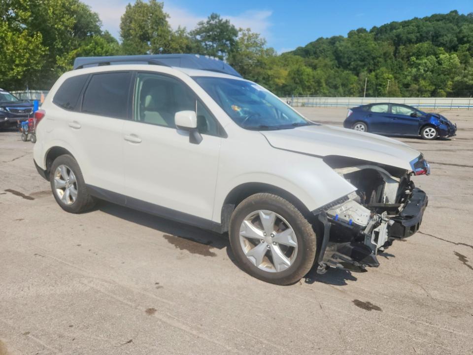 Photo 4 from auction – 2015 SUBARU FORESTER with VIN JF2SJADC5FH415794