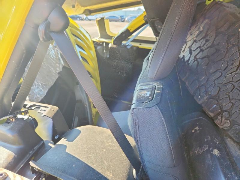 Снимка 12 от търг – 2022 JEEP WRANGLER UNLIMITED с VIN 1C4HJXDG8NW226971