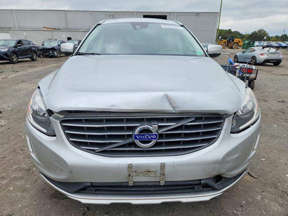 Фото 5 с аукциона – 2015 VOLVO XC60 с VIN YV4902RK6F2649125