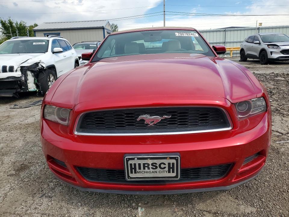 Снимка 5 от търг – 2013 FORD MUSTANG с VIN 1ZVBP8EM2D5213911