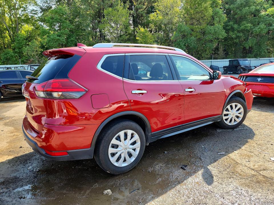 Photo 3 from auction – 2017 NISSAN ROGUE with VIN JN8AT2MT0HW385052