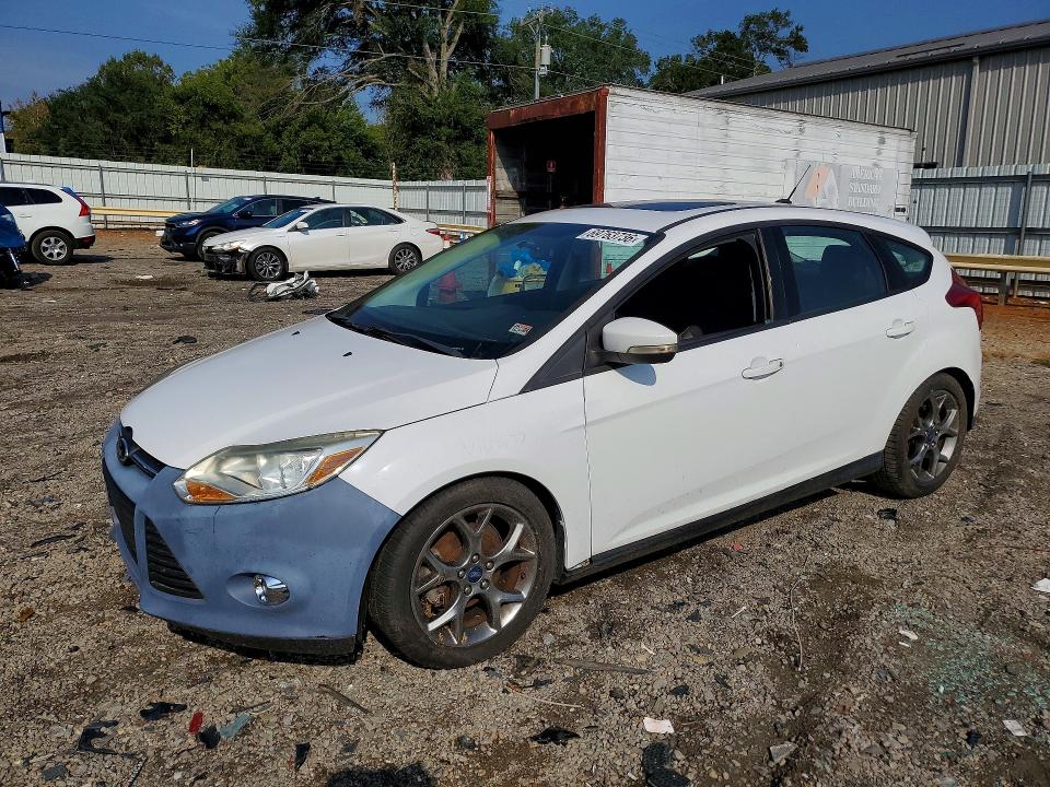 Zdjęcie 1 z aukcji – 2014 FORD FOCUS z VIN 1FADP3K27EL204593
