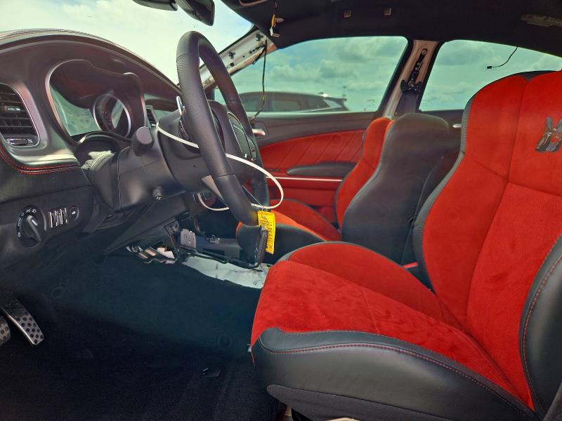صورة رقم 7 من المزاد - 2022 DODGE CHARGER مع VIN 2C3CDXGJ0NH136273