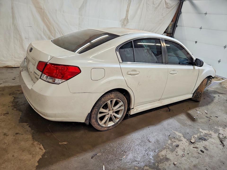 Фото 3 с аукциона – 2014 SUBARU LEGACY с VIN 4S3BMBA6XE3031709