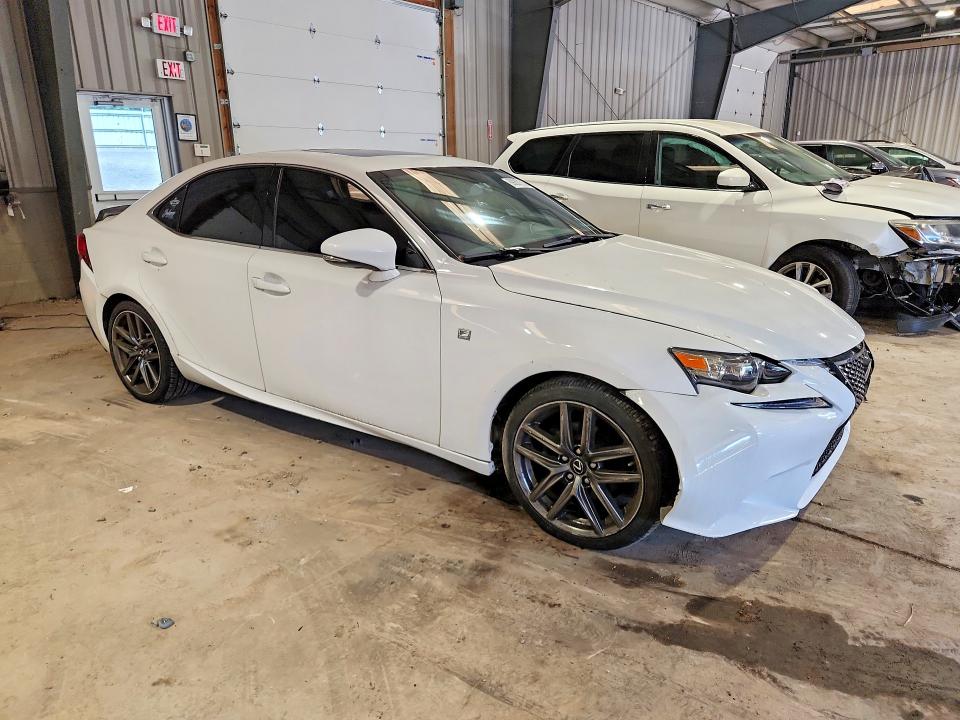 Zdjęcie 4 z aukcji – 2014 LEXUS IS z VIN JTHCF1D24E5009712