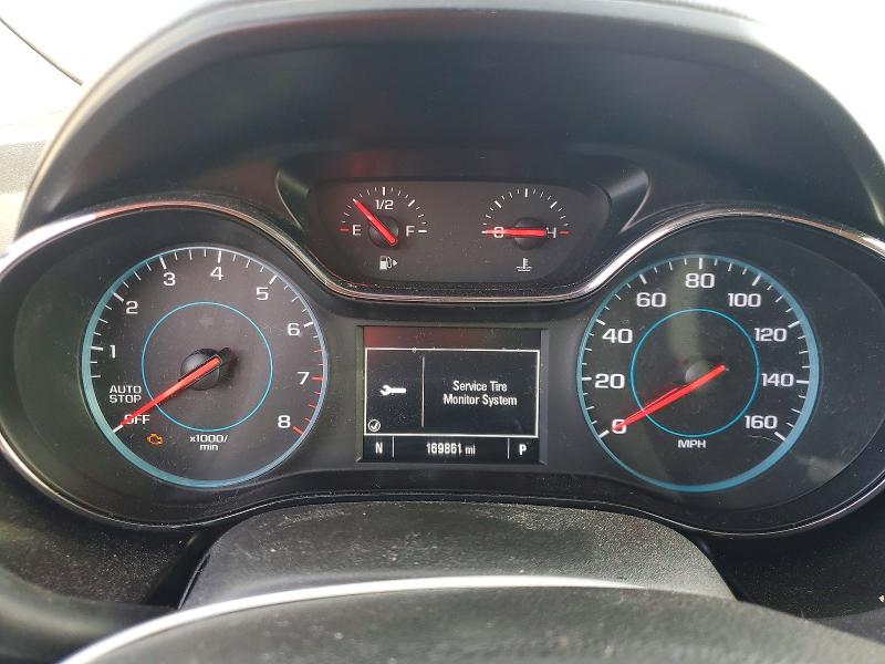 Photo 9 from auction – 2018 CHEVROLET CRUZE with VIN 1G1BE5SM2J7163399