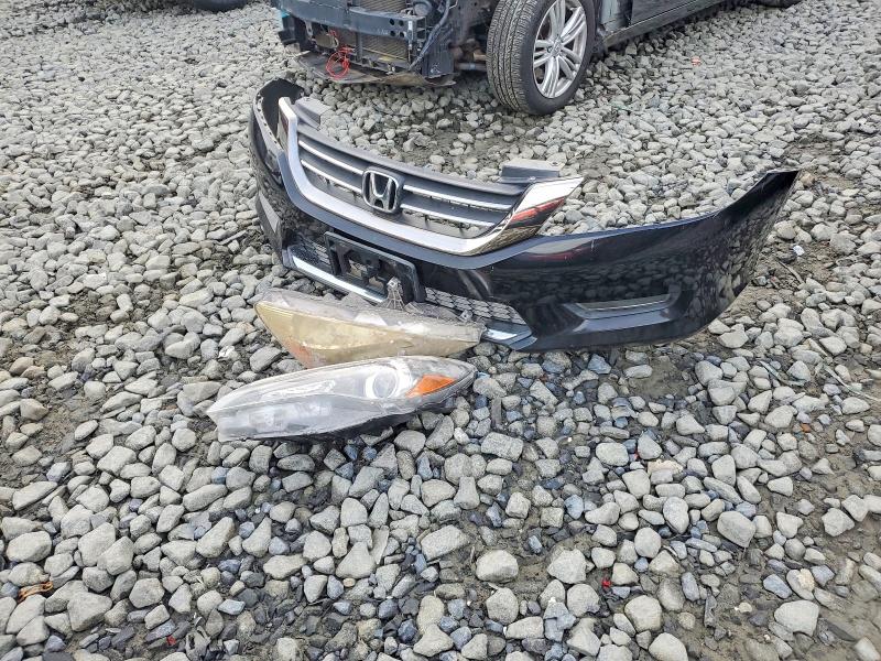 Снимка 12 от търг – 2013 HONDA ACCORD с VIN 1HGCR2F8XDA194596