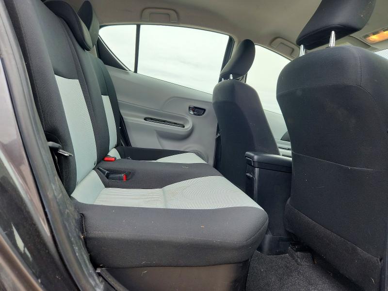 Photo 10 from auction – 2014 TOYOTA PRIUS C with VIN JTDKDTB37E1573632