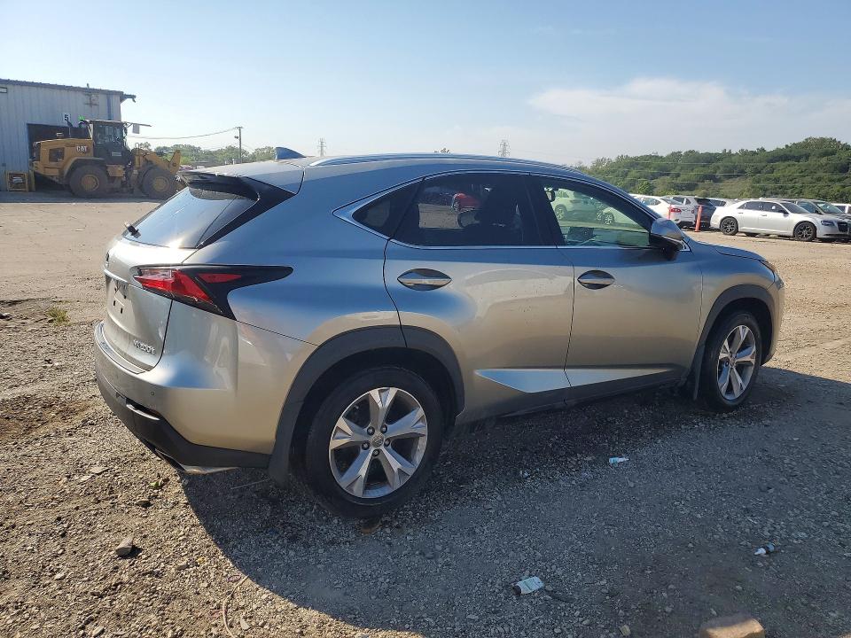 صورة رقم 3 من المزاد - 2017 LEXUS NX 200T مع VIN JTJBARBZ2H2123270