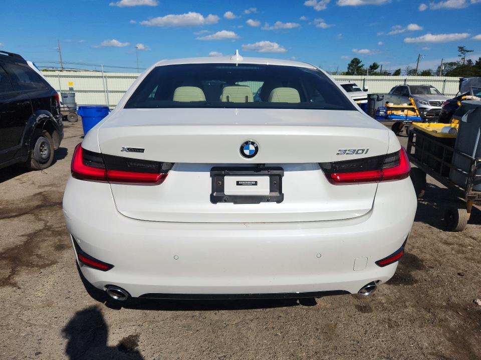 Photo 6 from auction – 2021 BMW 330XI with VIN 3MW5R7J04M8B63374