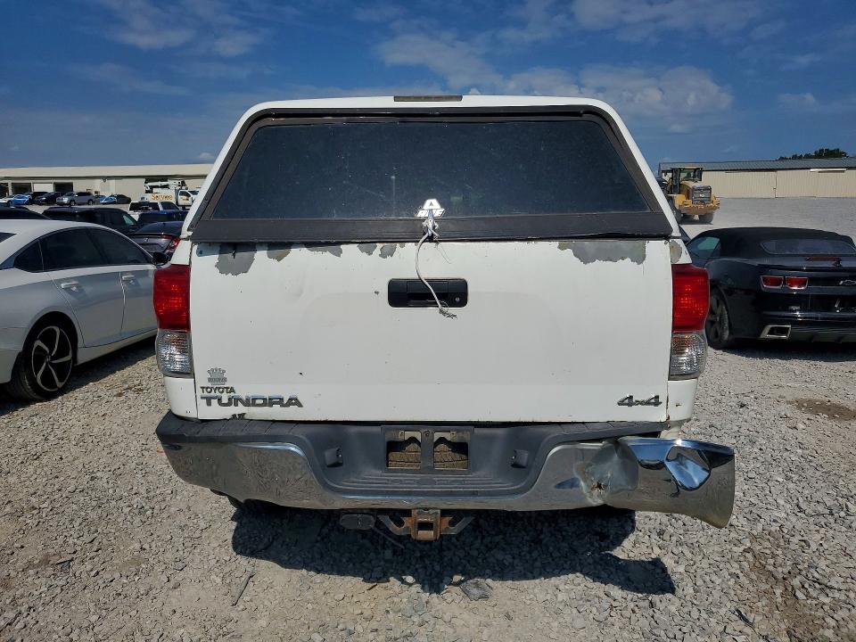 Photo 6 from auction – 2012 TOYOTA TUNDRA with VIN 5TFUY5F10CX232729