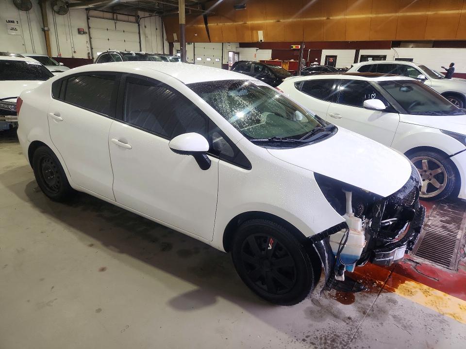 Photo 4 from auction – 2016 KIA RIO with VIN KNADM4A37G6577375