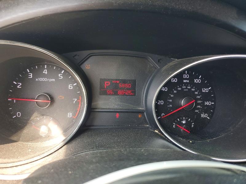 Photo 9 from auction – 2016 KIA SEDONA with VIN KNDMB5C11G6171389