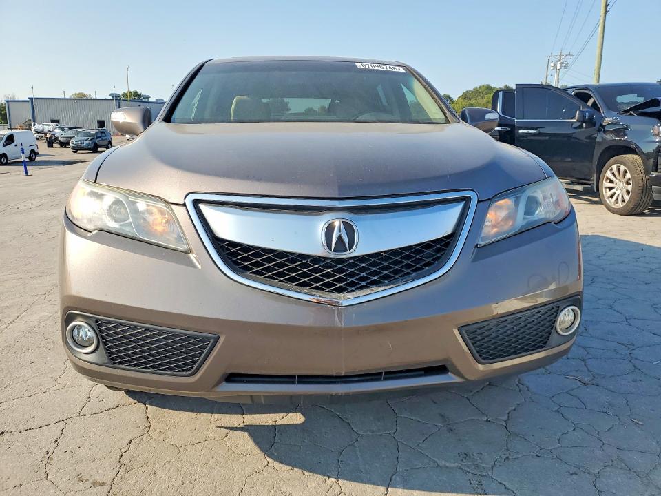 Foto 5 de la subasta – 2013 ACURA RDX con VIN 5J8TB3H57DL012709
