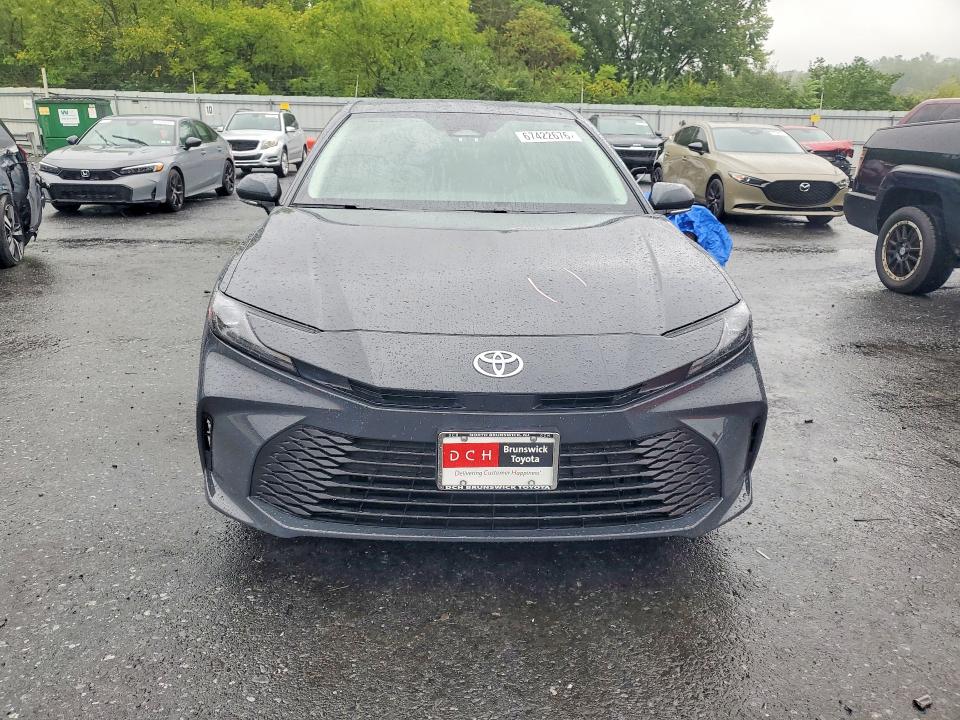 Снимка 5 от търг – 2026 TOYOTA CAMRY с VIN 4T1DAACK0TU325936