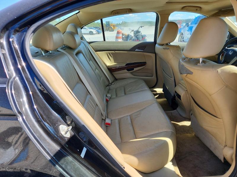 Снимка 10 от търг – 2010 HONDA ACCORD с VIN 1HGCP2F83AA010164