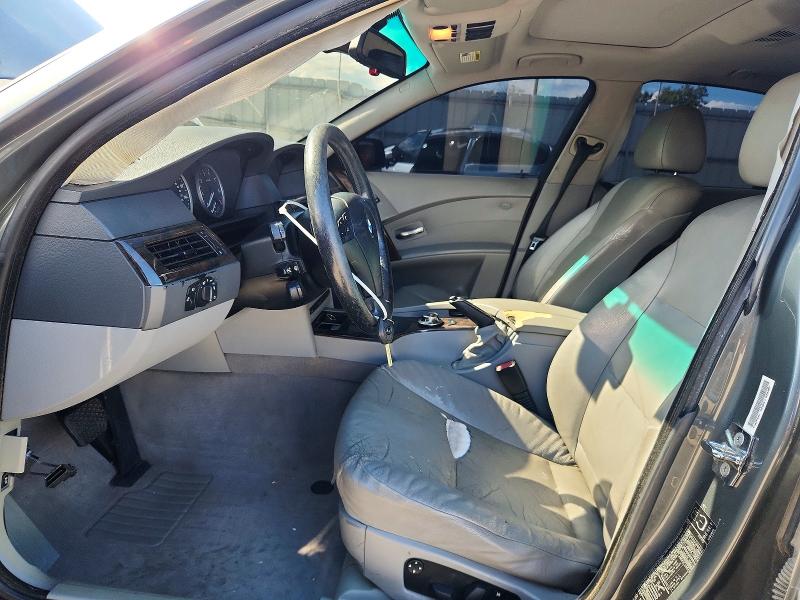 Photo 7 from auction – 2004 BMW 530 with VIN WBANA735X4B810326