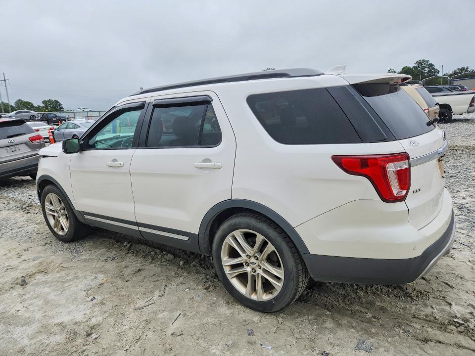 Zdjęcie 2 z aukcji – 2017 FORD EXPLORER z VIN 1FM5K7D86HGB19131