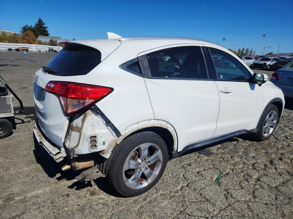 Photo 3 from auction – 2017 HONDA HR-V with VIN 3CZRU5H70HM715566