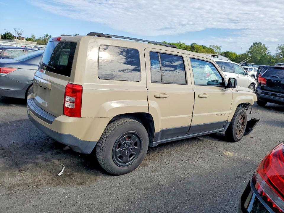 Снимка 3 от търг – 2017 JEEP PATRIOT с VIN 1C4NJPBBXHD131077