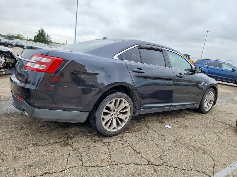 Photo 3 from auction – 2013 FORD TAURUS with VIN 1FAHP2D83DG162346