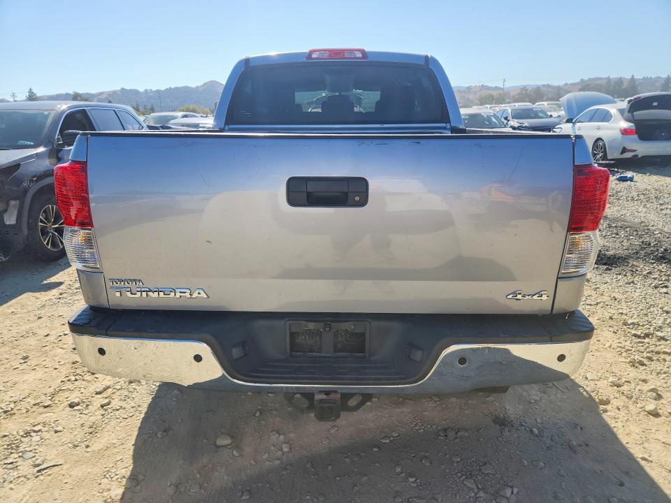 Photo 6 from auction – 2012 TOYOTA TUNDRA with VIN 5TFDY5F11CX243724