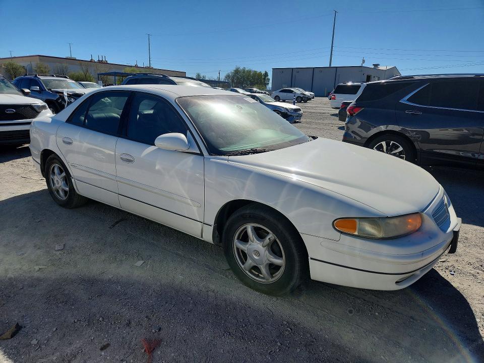 Photo 4 from auction – 2004 BUICK REGAL with VIN 2G4WB52K041217165