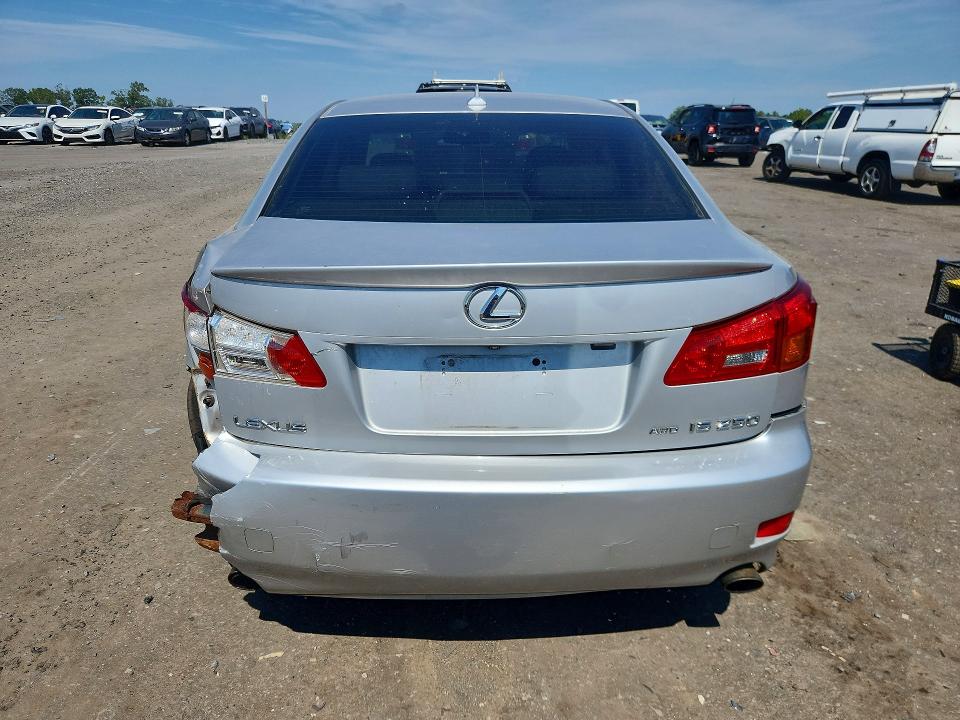 Photo 6 from auction – 2008 LEXUS IS with VIN JTHCK262485025735