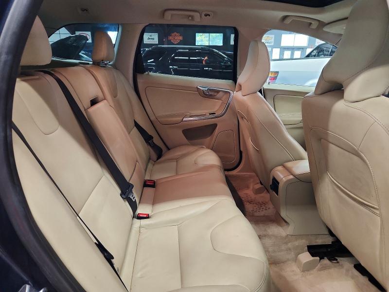 Zdjęcie 11 z aukcji – 2015 VOLVO XC60 z VIN YV440MDK8F2741592