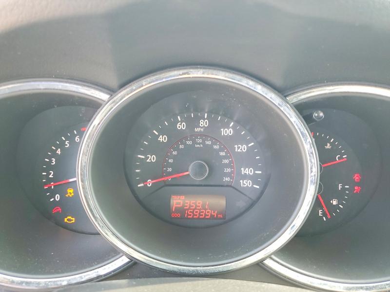 Photo 9 from auction – 2011 KIA SORENTO with VIN 5XYKT3A16BG173950