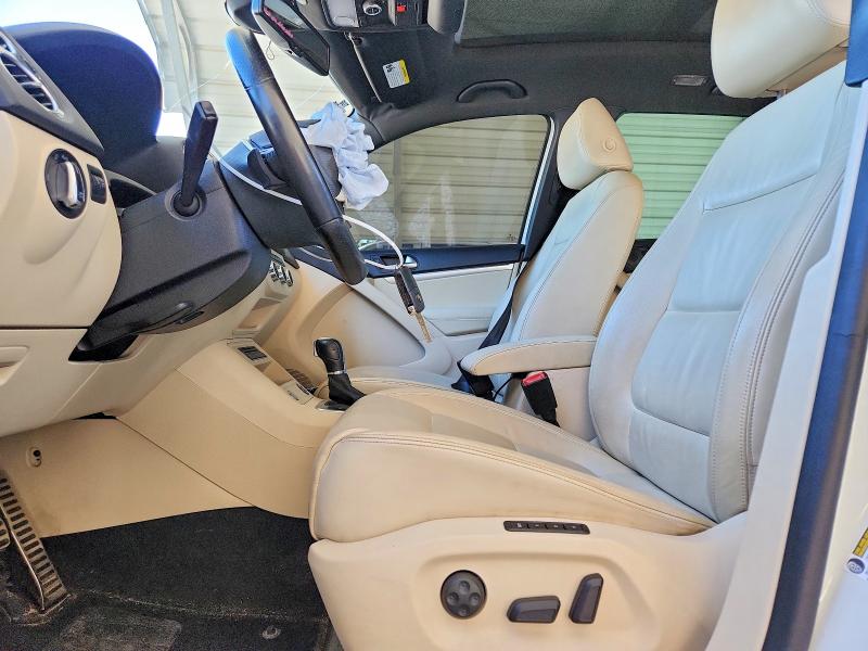 Снимка 7 от търг – 2014 VOLKSWAGEN TIGUAN с VIN WVGBV3AX9EW098310