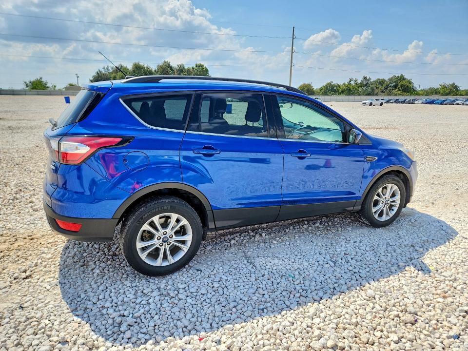 Снимка 3 от търг – 2018 FORD ESCAPE с VIN 1FMCU0GD6JUC09095