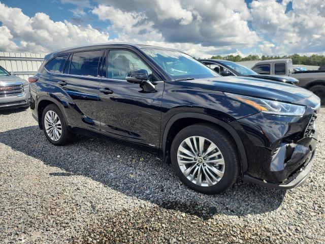 Photo 4 from auction – 2026 TOYOTA HIGHLANDER HYBRID with VIN 5TDEBRCH0TS708840