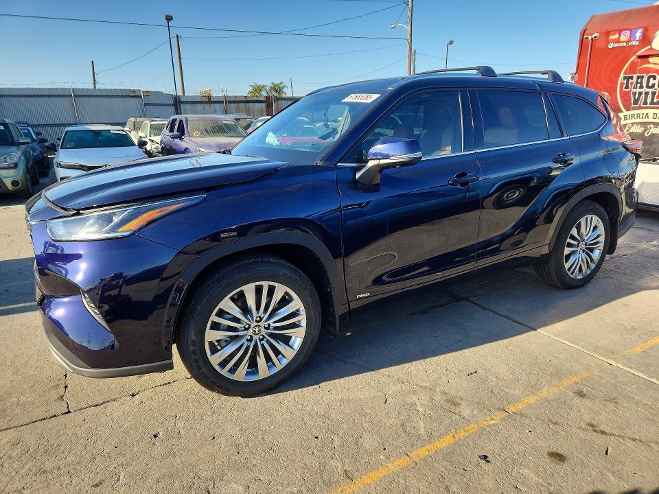 Photo 1 from auction – 2025 TOYOTA HIGHLANDER HYBRID with VIN 5TDEBRCH2SS689920