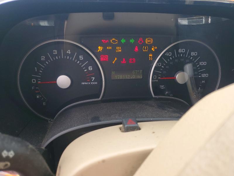 Zdjęcie 9 z aukcji – 2006 FORD EXPLORER z VIN 1FMEU73E46UA95251