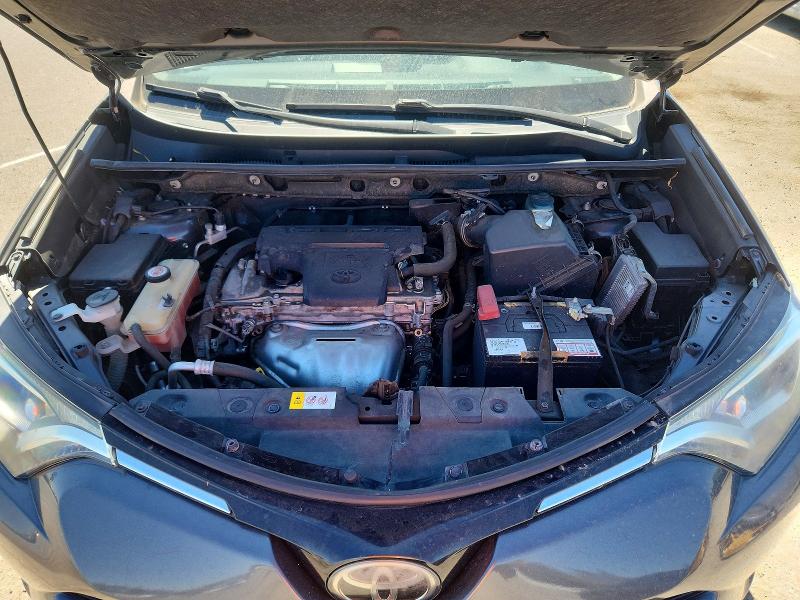 Photo 11 from auction – 2017 TOYOTA RAV4 with VIN JTMZFREV6HJ715093