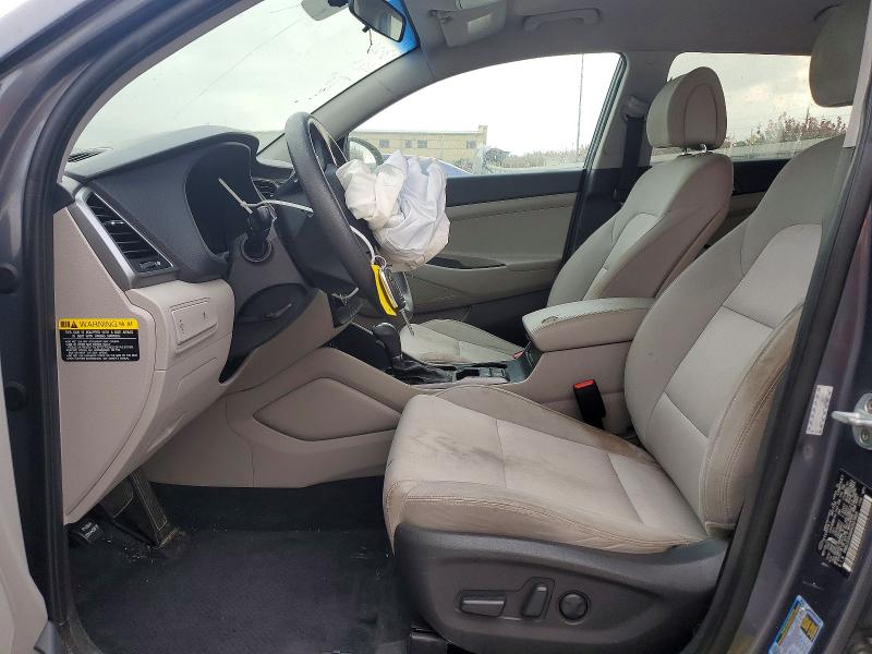 Photo 7 from auction – 2017 HYUNDAI TUCSON with VIN KM8J33A46HU507869