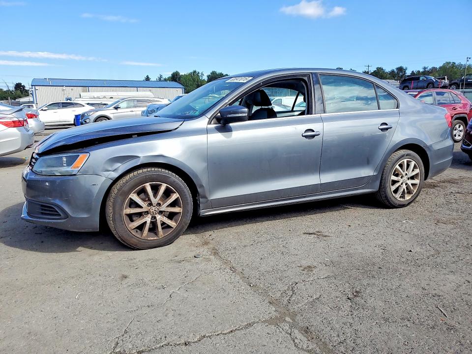 VOLKSWAGEN JETTA 2014 with VIN 3VWD17AJ5EM415850 - Photo from auction