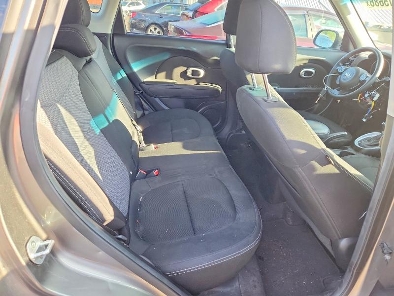 Photo 10 from auction – 2018 KIA SOUL with VIN KNDJP3A50J7596442