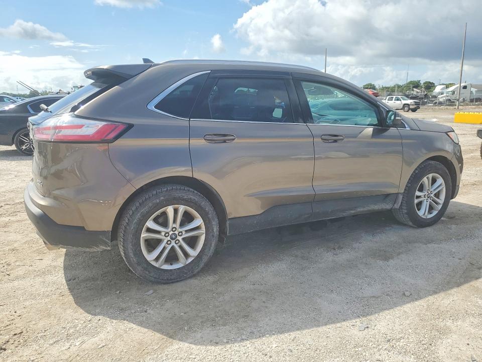 Снимка 3 от търг – 2019 FORD EDGE с VIN 2FMPK4J9XKBC05769