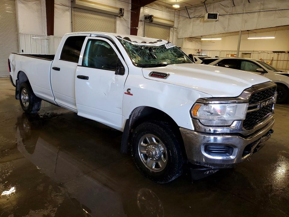 Photo 4 from auction – 2024 RAM 2500 with VIN 3C6UR5HL3RG103903