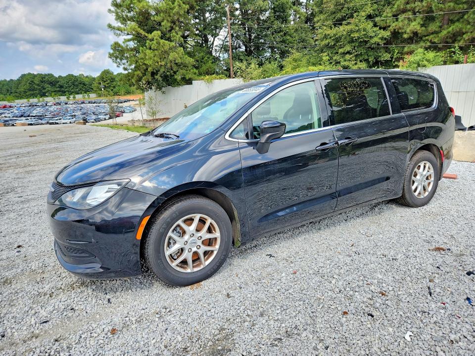CHRYSLER VOYAGER 2022 z numerem VIN 2C4RC1CG2NR145177 - Zdjęcie z aukcji