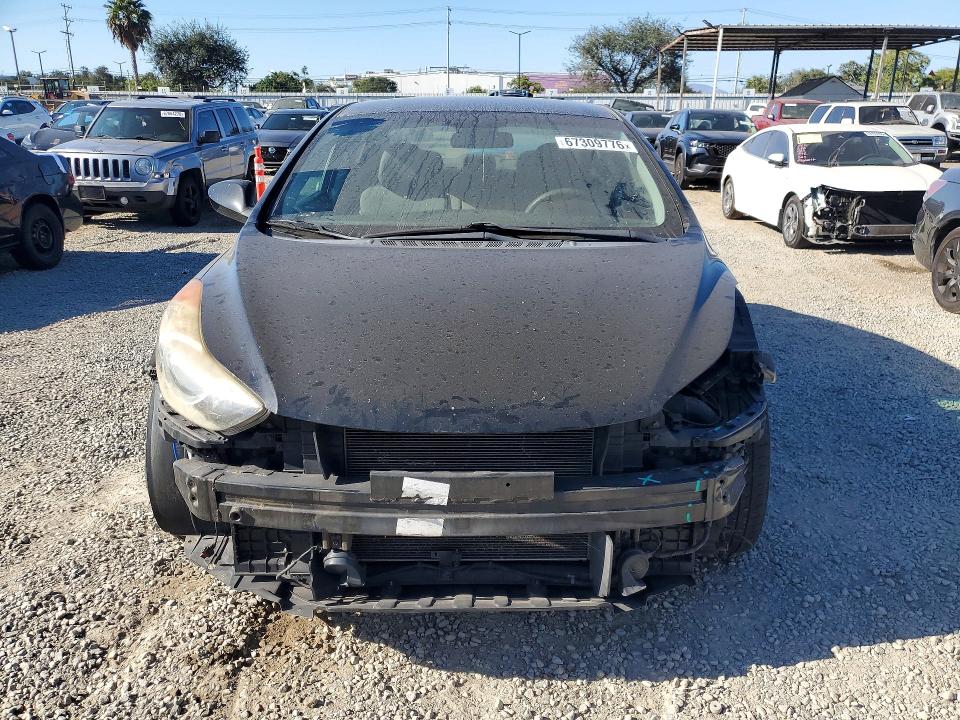 Photo 5 from auction – 2012 HYUNDAI ELANTRA with VIN 5NPDH4AE8CH085463
