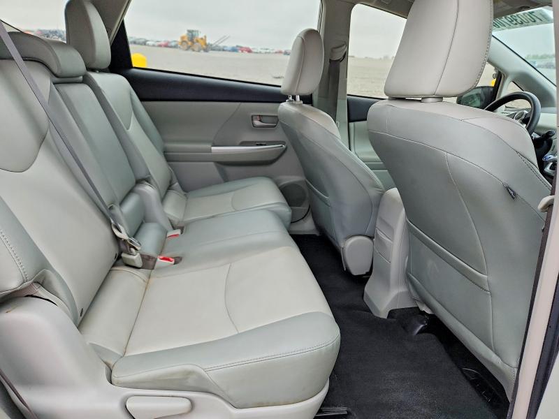 Снимка 11 от търг – 2012 TOYOTA PRIUS V с VIN JTDZN3EU8C3115521