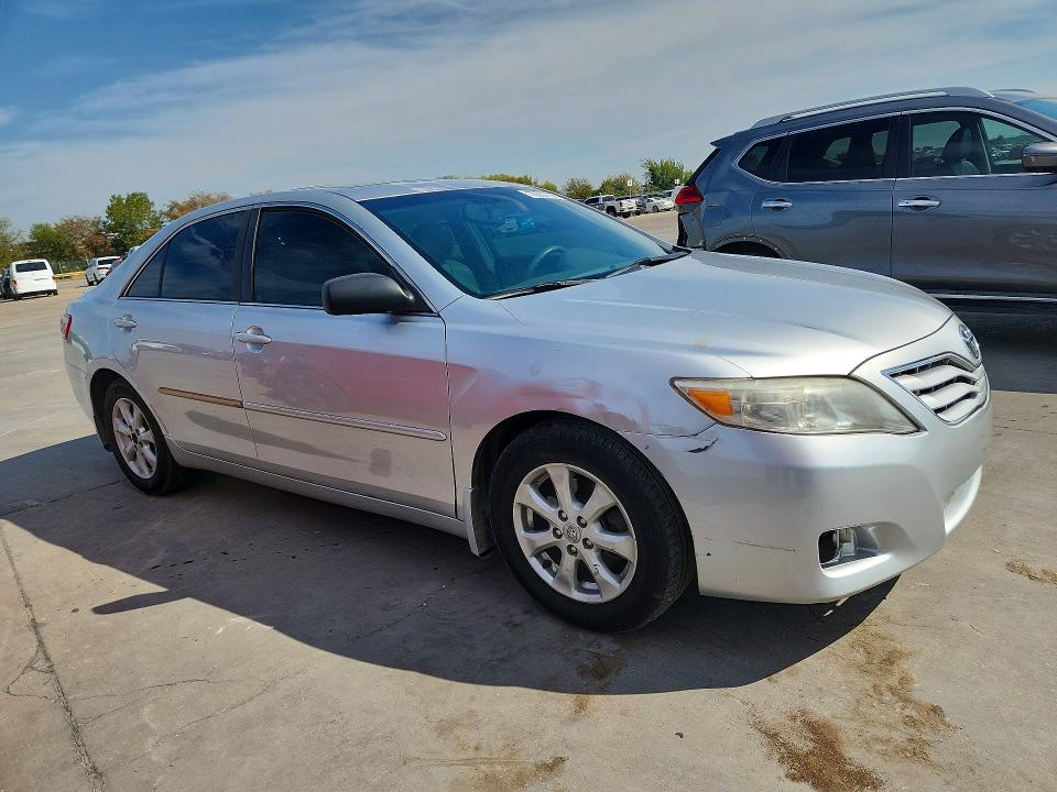 Photo 4 from auction – 2011 TOYOTA CAMRY with VIN 4T1BF3EK6BU224917